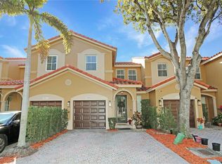 10876 SW 89th St, Miami, FL 33176