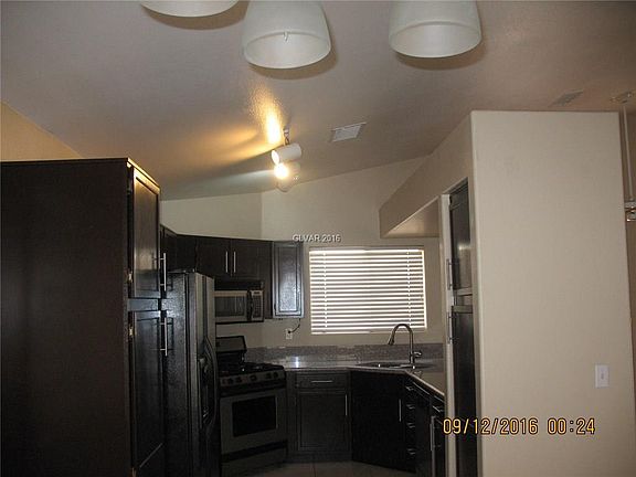 4th image of 1820 Magic Canyon Dr