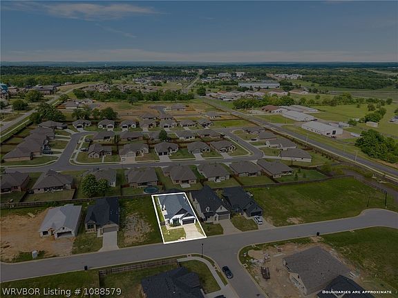 4th image of 9025 Birkshire Pl