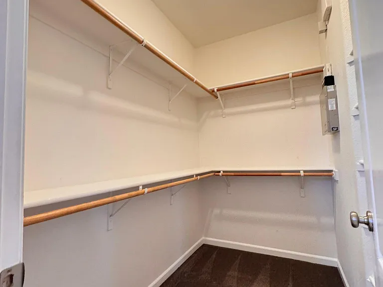 2451 Hanson Dr — Photo 26