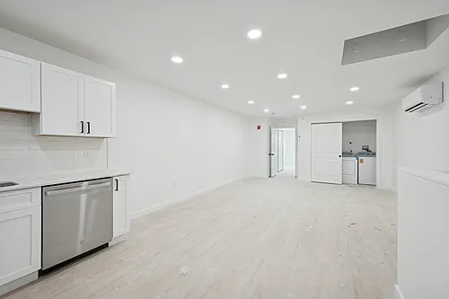 51 Farson St #4 Photo 1
