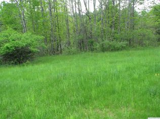 Irving Rd, Greenville, NY 12083