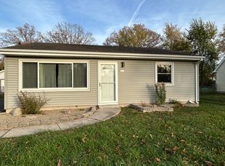 721 Juniper Rd, Valparaiso, IN 46385