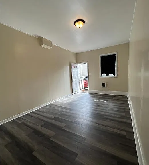 143 W Cumberland St #1 — Photo 2