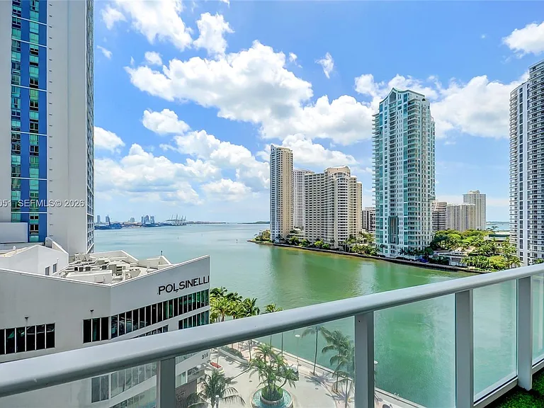 300 S Biscayne Blvd #L-1022 — Photo 10