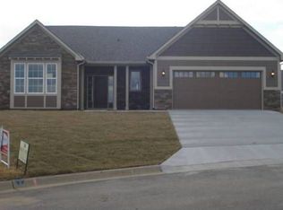 3917 Blazing Star Ct, Lawrence, KS 66049
