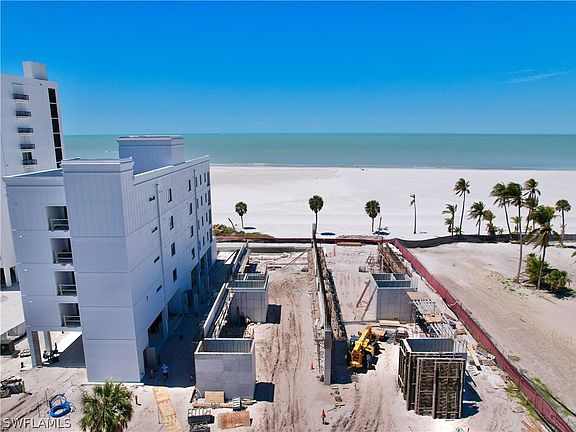 5th image of 6230 Estero Blvd #302