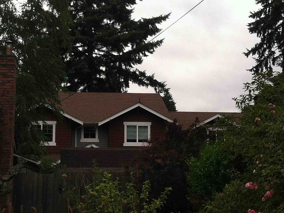 1st image of 10708 15th Ave NE
