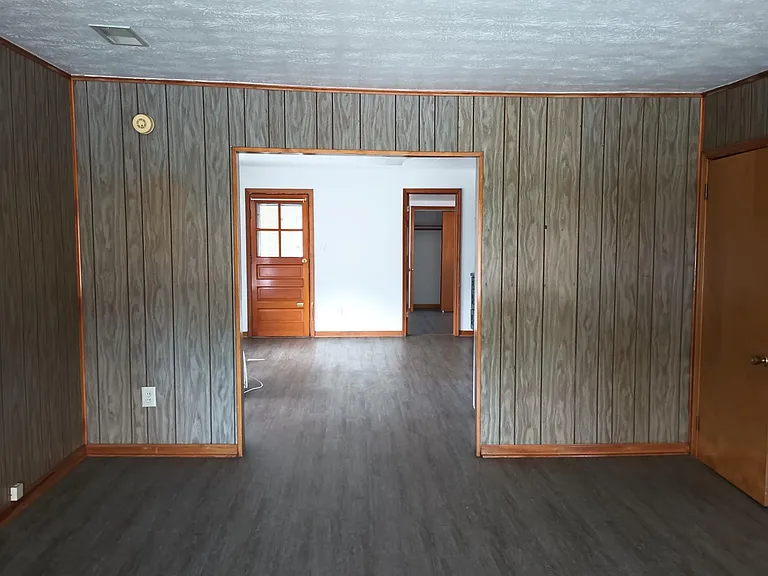 2452 Indiana Ave #2 — Photo 4