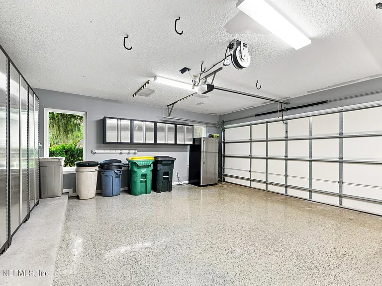 38 Tallwood Rd — Photo 39
