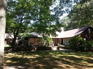 1916 Shadow Brook Dr, Wall Township, NJ 07719