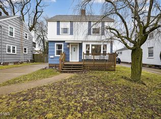 1221 Eleanor Ave, Toledo, OH 43612