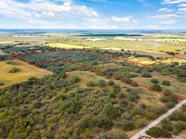 771 COUNTY ROAD 660 LOT 473, Devine, TX 78016