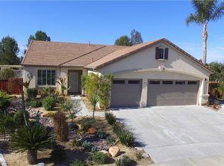 39711 Clos Du Val, Murrieta, CA 92563