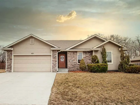 421 Stone Grove Dr, Manhattan, KS 66503