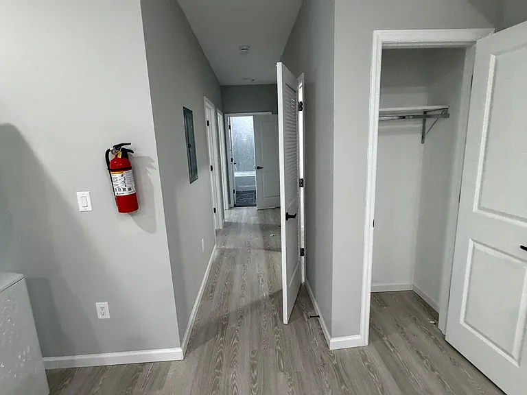 59 Pearl St #202 — Photo 6