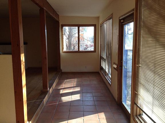 4th image of 1304 Vassar Dr SE