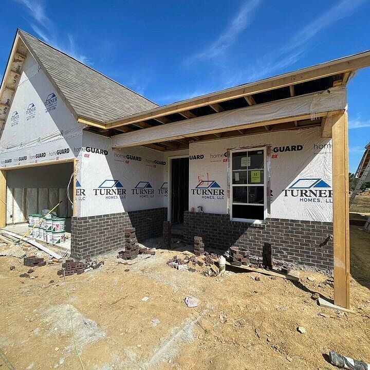 2nd image of 219 Creekside Way