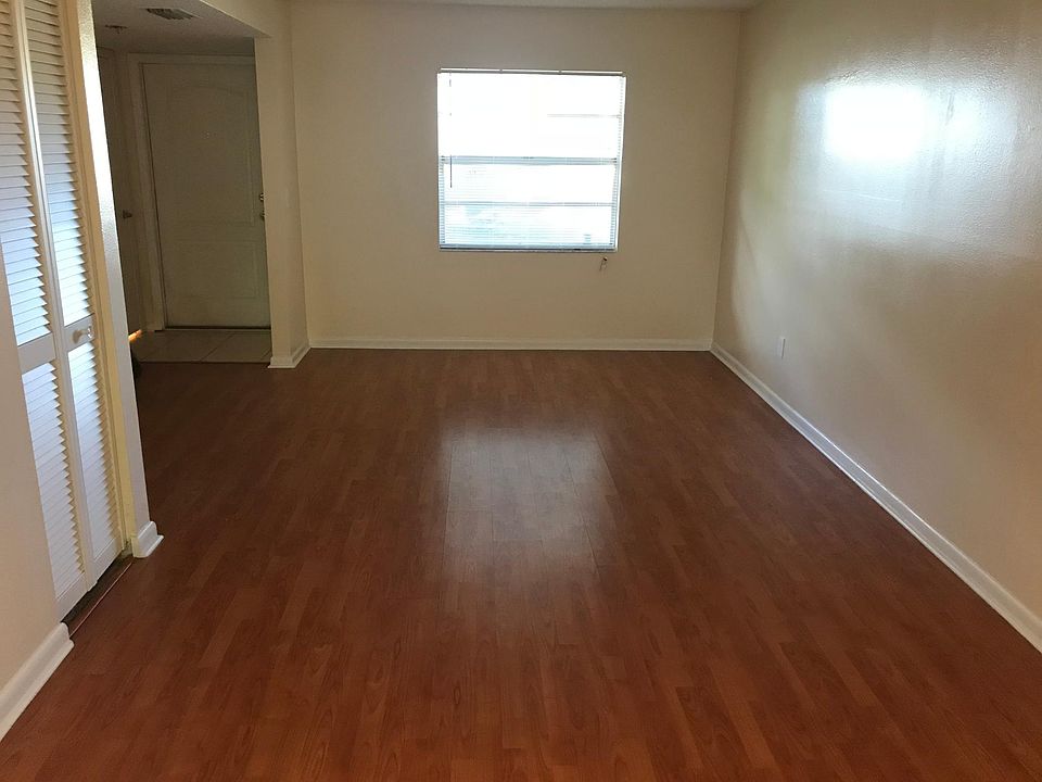 1st image of 5156 Tennis Court Cir