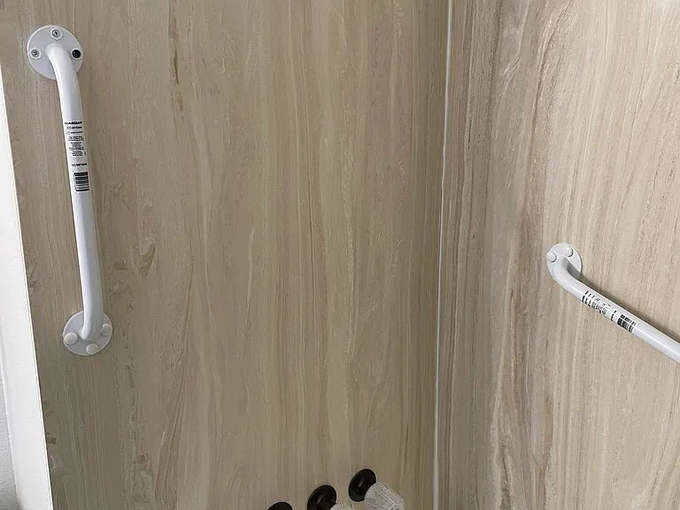Remodeled 2 Bdr / 2 Bath w/ the Foothills at Your Fingertips — Photo 25