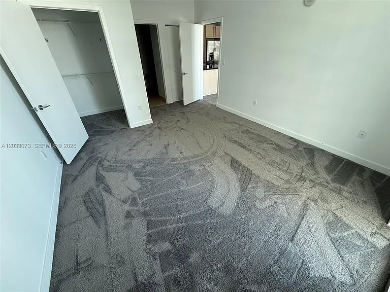 79 SW 12th St #2709 — Photo 3