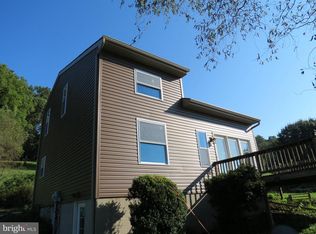 78 Polecat Rd, Landisburg, PA 17040