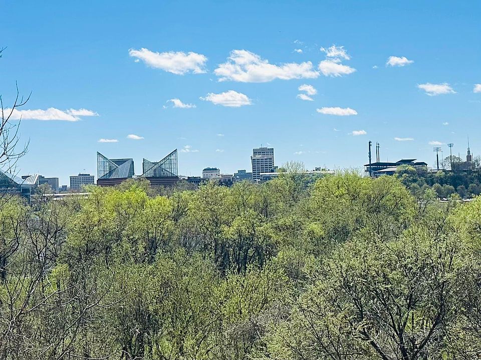 1st image of 200 Manufacturers Rd APT 407