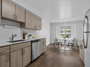 29925 Summit Dr #4-207R, Farmington, MI