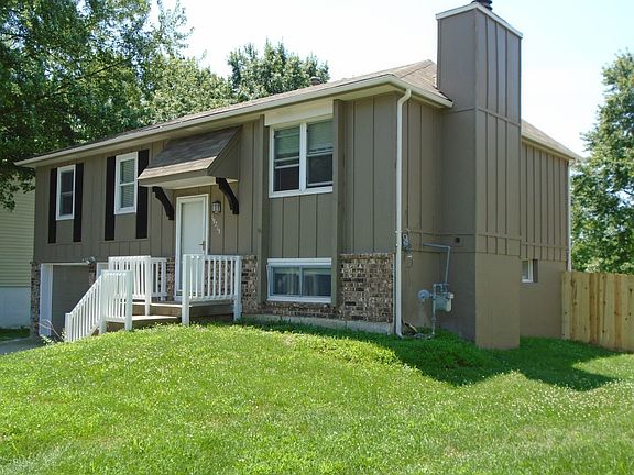 2nd image of 19715 E Millhaven St
