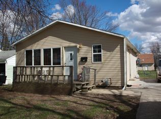 716 8th St SW, Hampton, IA 50441