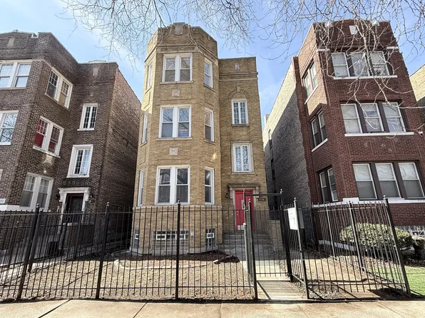 8216 S Maryland Ave, Chicago, IL 60619