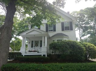 32 Howitt Rd, West Roxbury, MA 02132