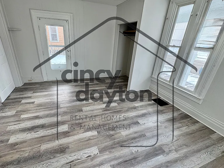 110 N River St #1 — Photo 18
