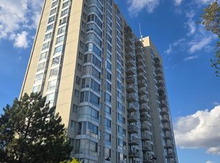 3077 Weston Rd #1802, Toronto, ON M9M 3A1