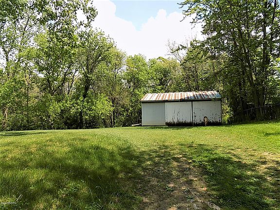 4th image of 2982 Dean Lake Ave NE