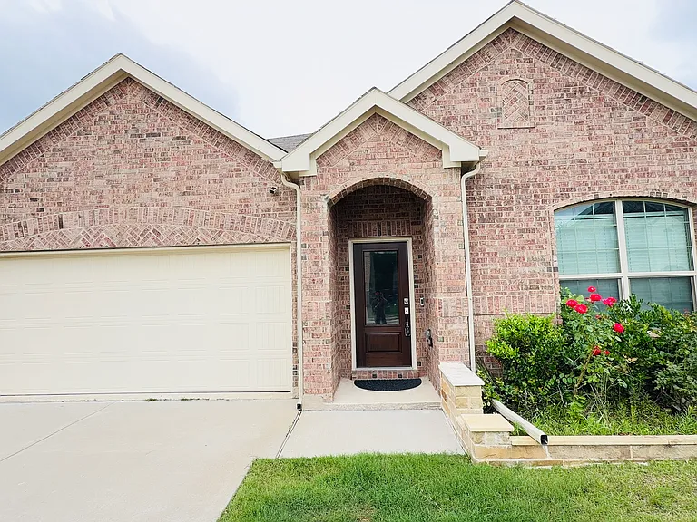 7908 Lindheimer Ln — Photo 3