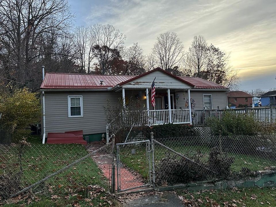 1st image of 342 Oak Dr