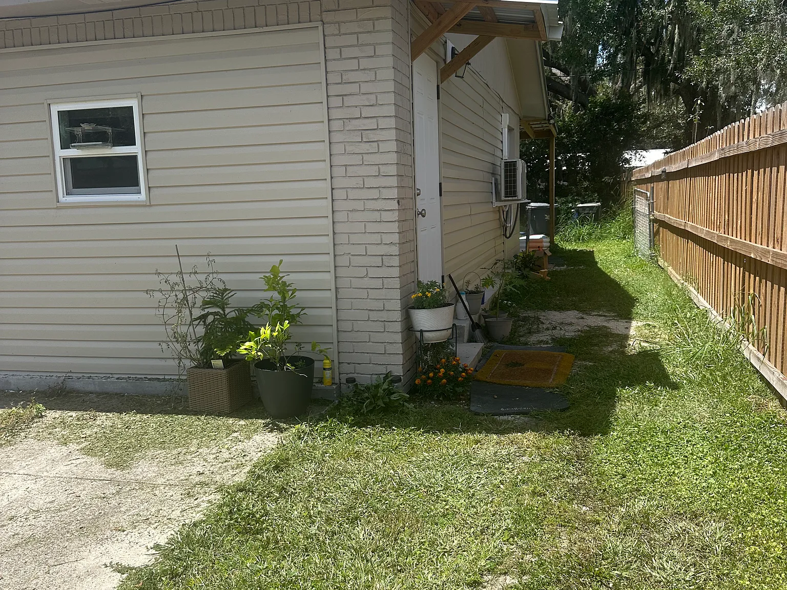 Kanoy Dr, Lakeland — Photo 1