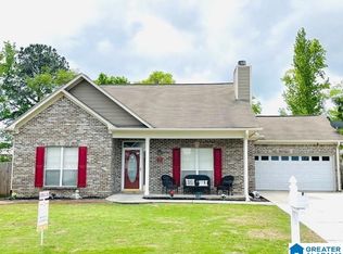 349 Summerchase Dr, Calera, AL 35040