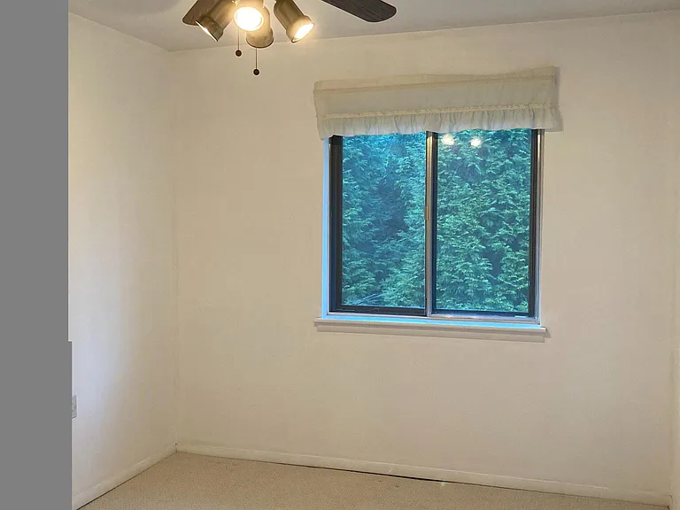 2235 Sunderland Rd #95C — Photo 5