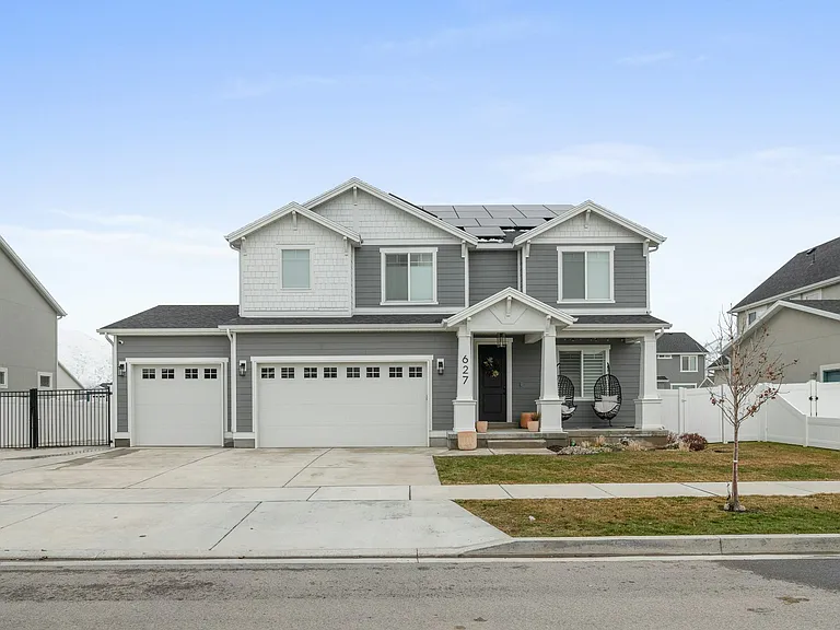 627 S Meade St — Photo 1