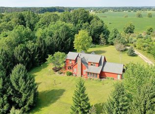 8270 N Williams Rd, Saint Johns, MI 48879