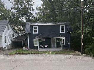 110 S 2nd St, Greensburg, KY 42743