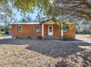 573 Race Track Rd, Elloree, SC 29047