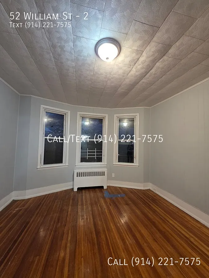 Building Photo - 52 William St #2