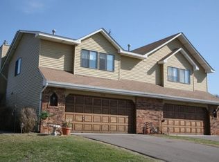1126 Glendon St N, Maplewood, MN 55119