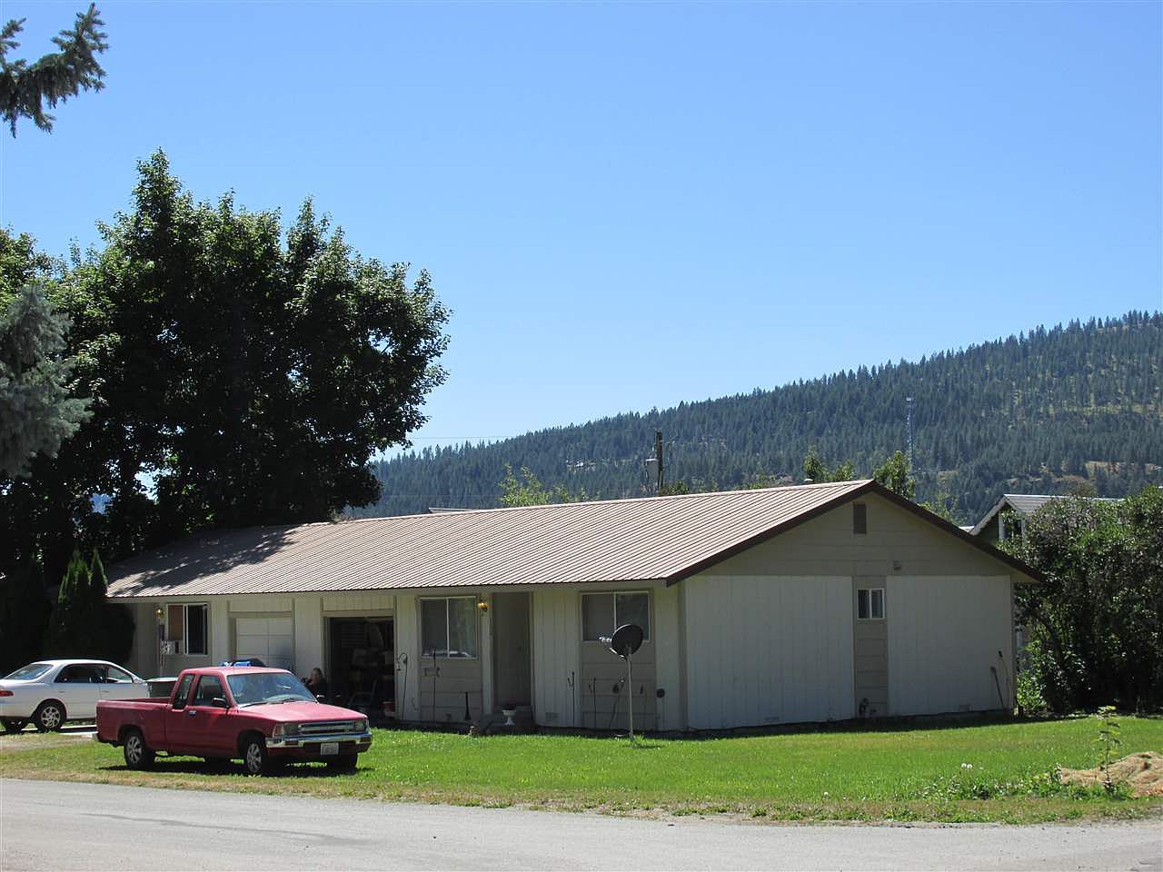 100/102 N Ridge St, Chewelah, WA 99109 Zillow