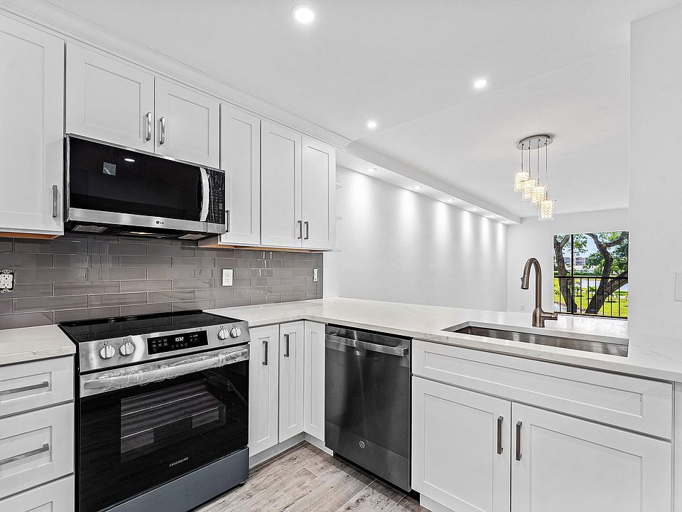 7192 Huntington Lane #208, Delray Beach, FL 33446 | Zillow