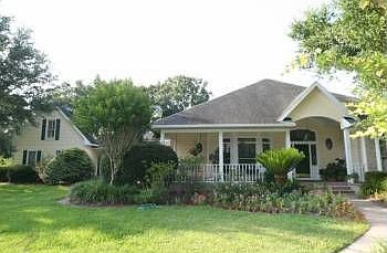 1st image of 6804 NW 52nd Ln