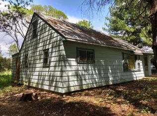 7228 Hubert Rd, Hubbard Lake, MI 49747